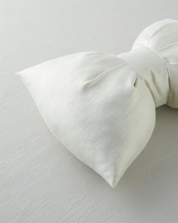 Fiyonklu Dekoratif Kırlent Gold