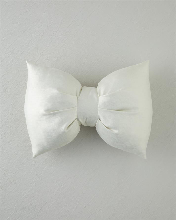 Fiyonklu Dekoratif Kırlent Gold