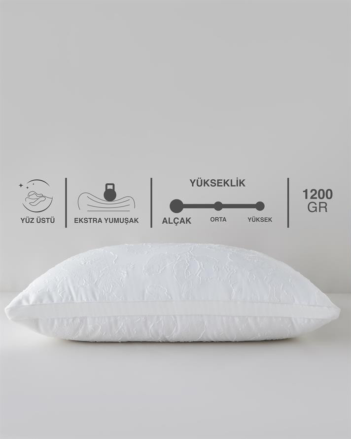 Fleur 3D Jakarlı Yastık 50x70 cm Beyaz