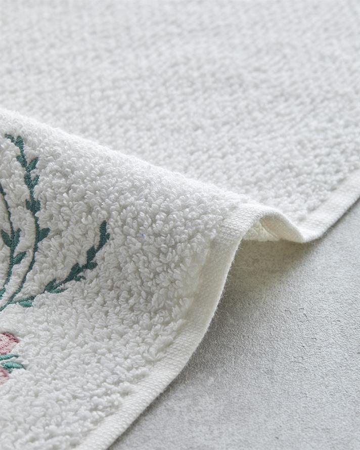 Flower Creeper Pamuklu Nakışlı Yüz Havlusu 50x80 cm Ekru
