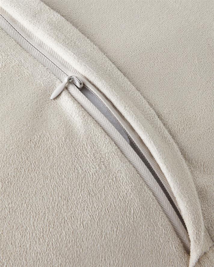 Fluffy Pelüş Kırlent Kılıfı 45x45 cm Vişne