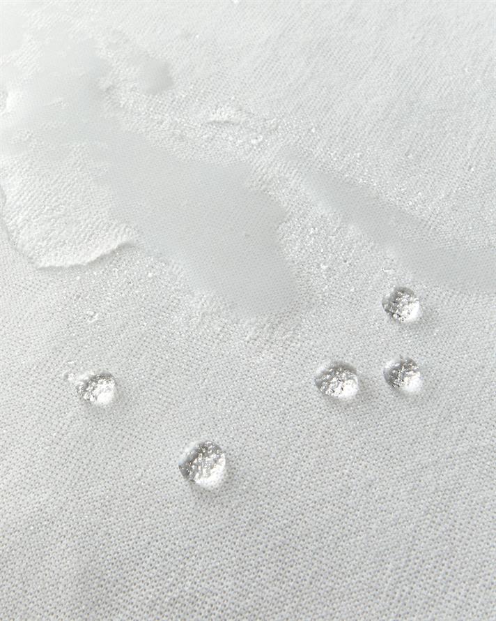 Fresh Touch Sıvı Geçirmez Alez Yastık Kılıfı 50x70 cm Beyaz