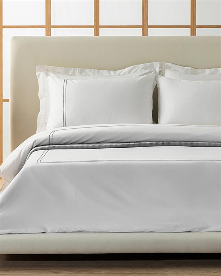 Freya Pamuk Saten Nakışlı Çift Kişilik Nevresim Takımı 200x220 cm Beyaz