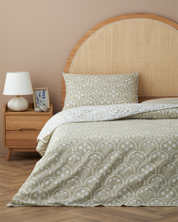 Garden Veil Kolay Ütülenir Çarşaflı Çift Kişilik Nevresim Takımı 200x220 cm Yağ Yeşili