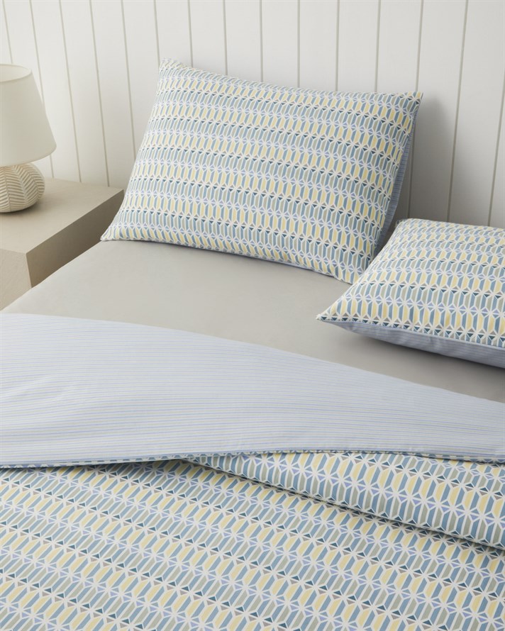 Geo Harmony Kolay Ütülenir Çift Kişilik Nevresim Takımı 200x220 cm Mavi-Sarı