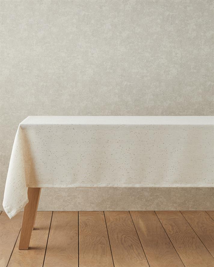 Goldenite Polyester Masa Örtüsü 145x200 cm Gold