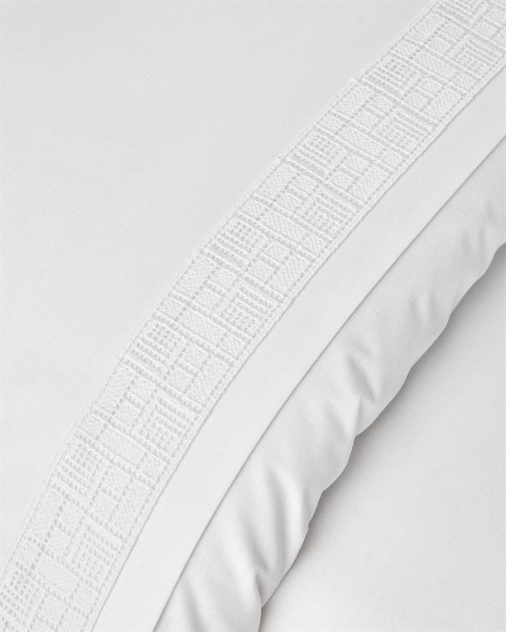 Imperial Lace Güpürlü Oxford King Size Nevresim Takımı 240x220 cm Beyaz