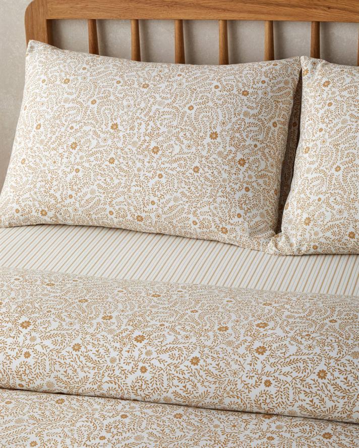 Ivy Blush Kolay Ütülenir Çarşaflı Çift Kişilik Nevresim Takımı 200x220 cm Hardal