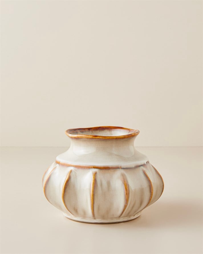 Jullia Seramik Vazo 19x19x13 cm Bej