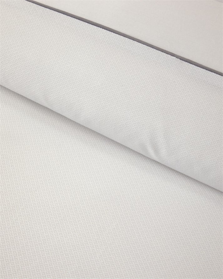 Kyle Pamuklu Biyeli King Size Çarşaflı Nevresim Takımı 240x260 cm Beyaz