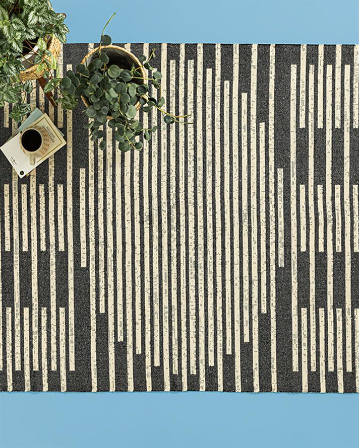 Lara Tony Dokuma Kilim Krem Siyah