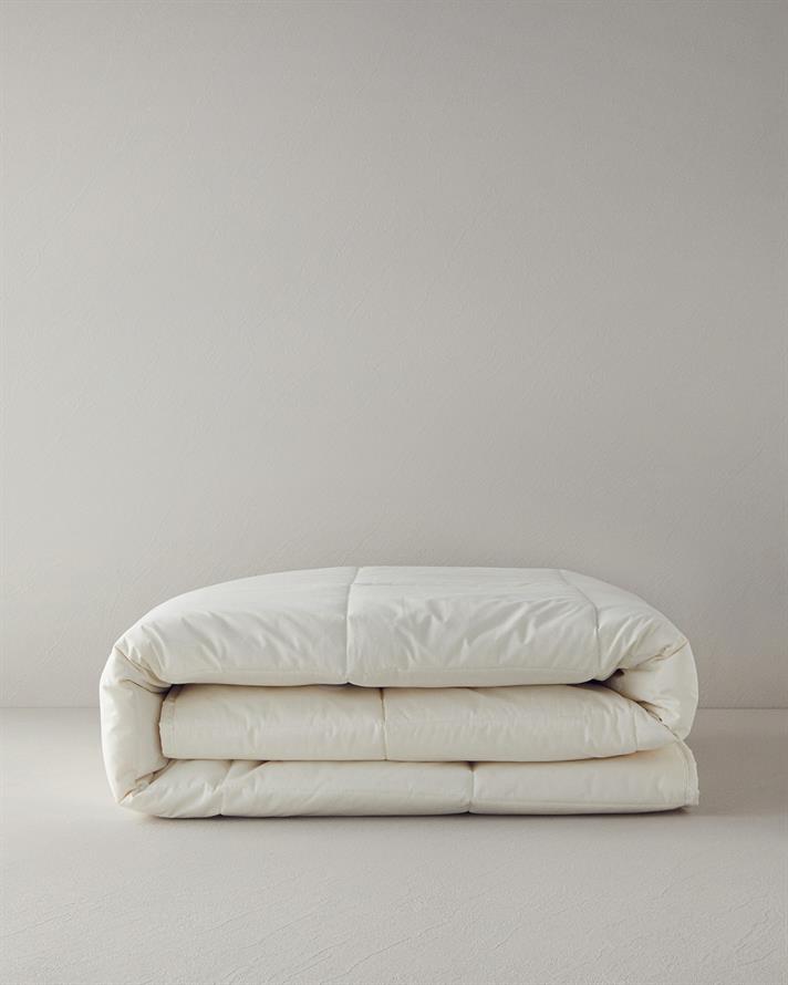 Layna Yıkanabilir Yün Çift Kişilik Yorgan 195x215 cm Krem
