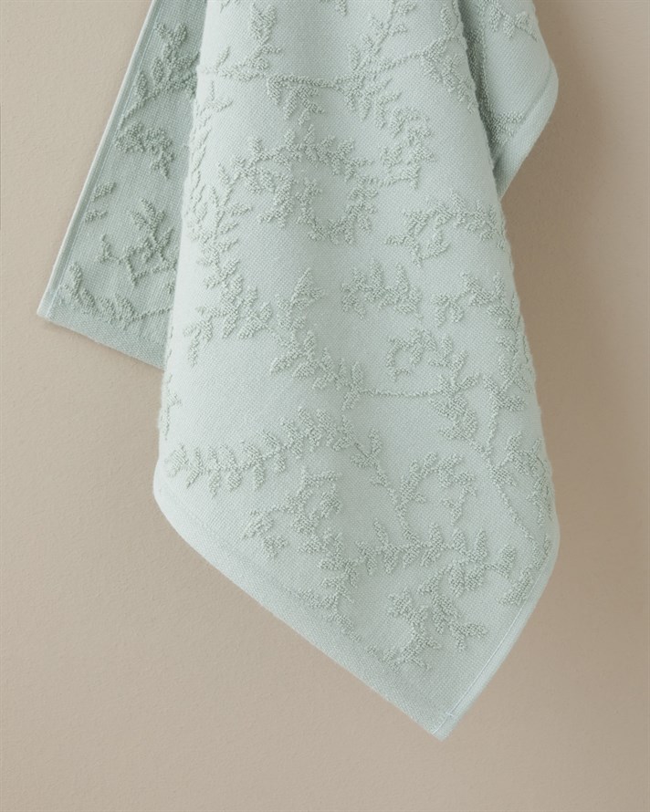 Leafy Touch Pamuk Jakarlı Yüz Havlusu 50x80 cm Yeşil