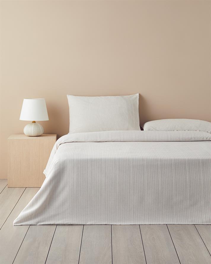 Liny İpliği Boyalı King Size Nevresim Takımı 240x220 cm Terracotta