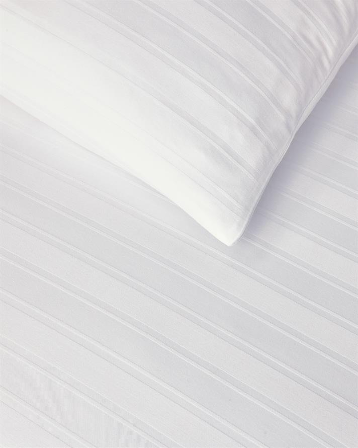 Lior Çizgili Pamuk Saten Çift Kişilik Çarşaflı Nevresim Takımı 200x220 cm Beyaz