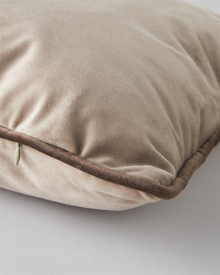 Mocha Dekoratif Kırlent Kılıfı 45x45 cm Kahve