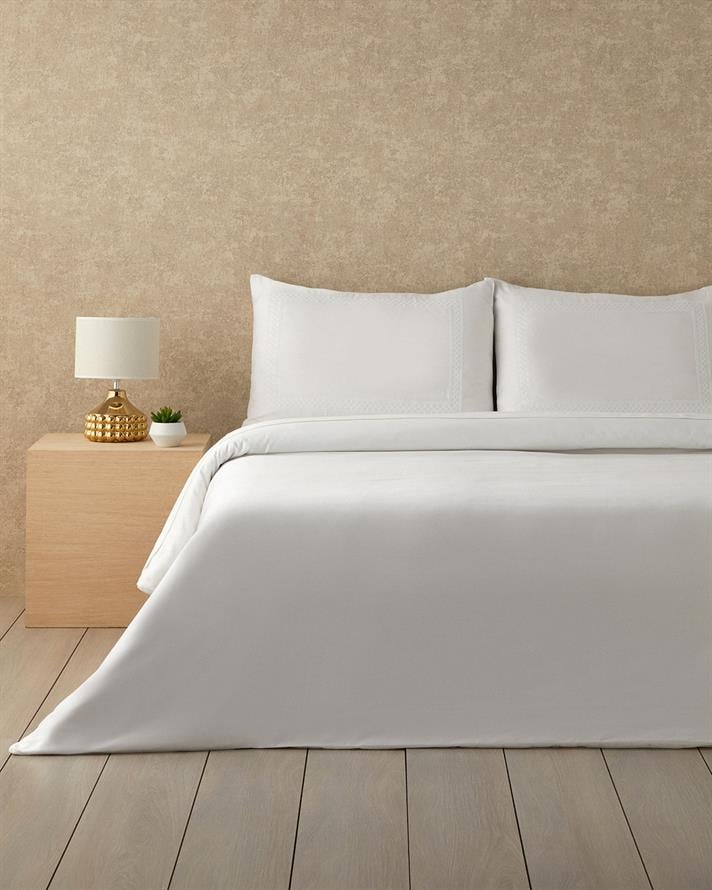 Modello Pamuk Saten Nakışlı Çift Kişilik Nevresim Takımı 200x220 cm Beyaz