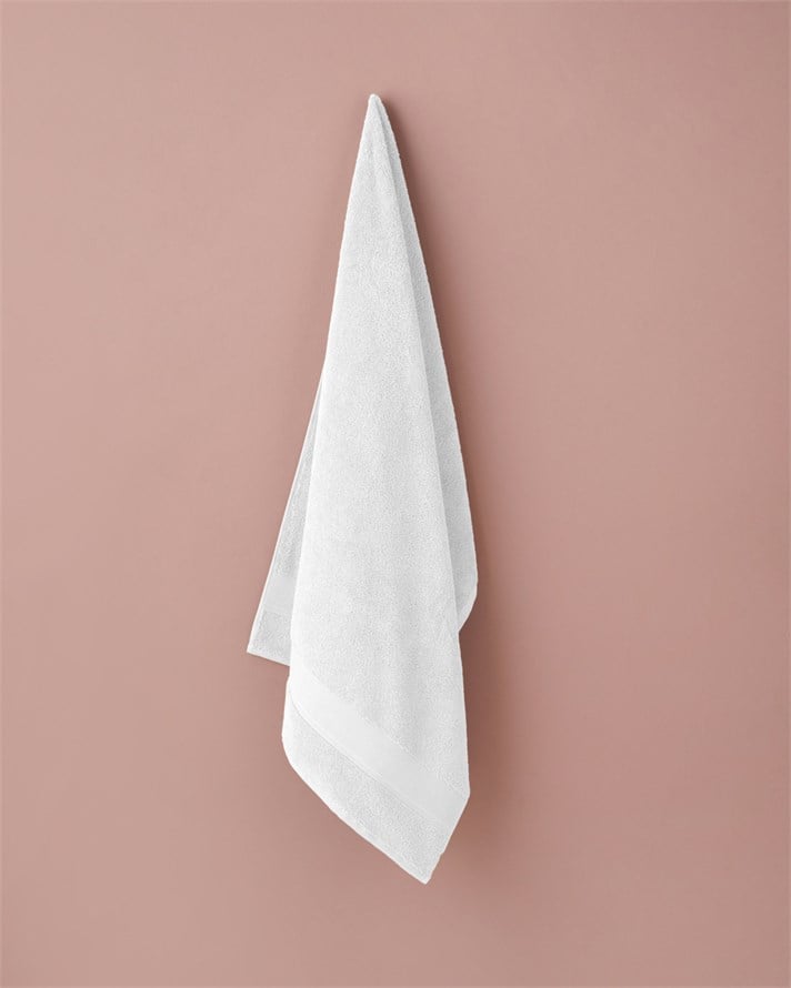 Modern Line Pamuk Banyo Havlusu 70x140 cm Beyaz