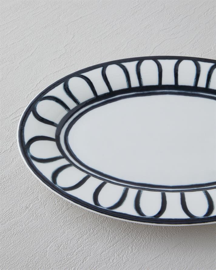 Monarch Porselen Kayık Tabak 30 cm Siyah - Beyaz