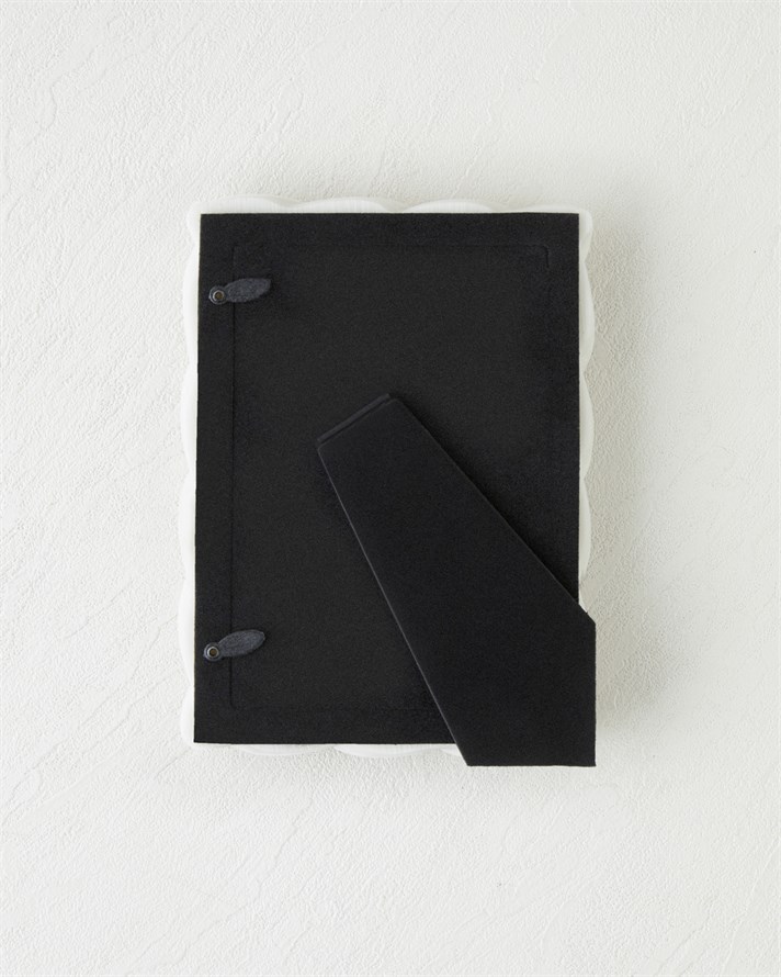 Monna Polyresin Çerçeve 10x15 cm Krem