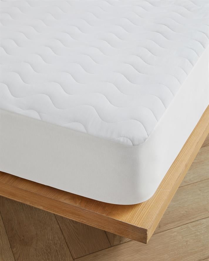 Napline Pamuklu Kapitoneli Sıvı Geçirmez Çift Kişilik Alez 160x200 cm Beyaz