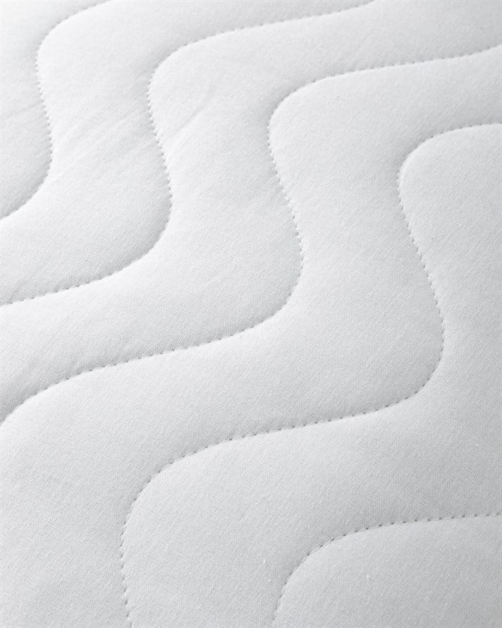 Napline Pamuklu Kapitoneli Sıvı Geçirmez Alez Yastık Kılıfı 50x70 cm Beyaz
