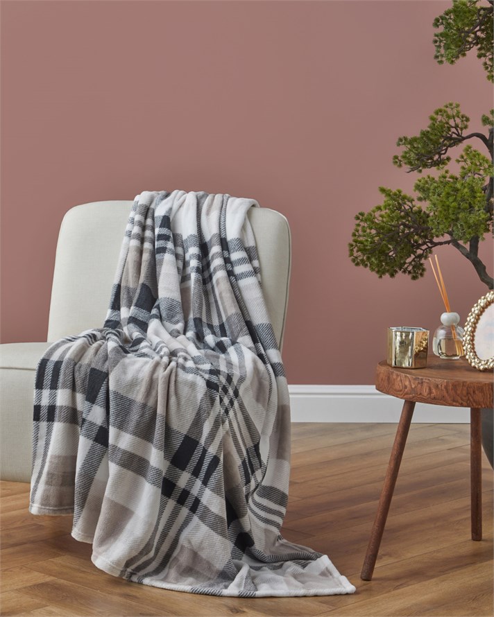 Nora Ekose Baskılı Supersoft Tv Battaniye 120x160 cm Krem-Siyah