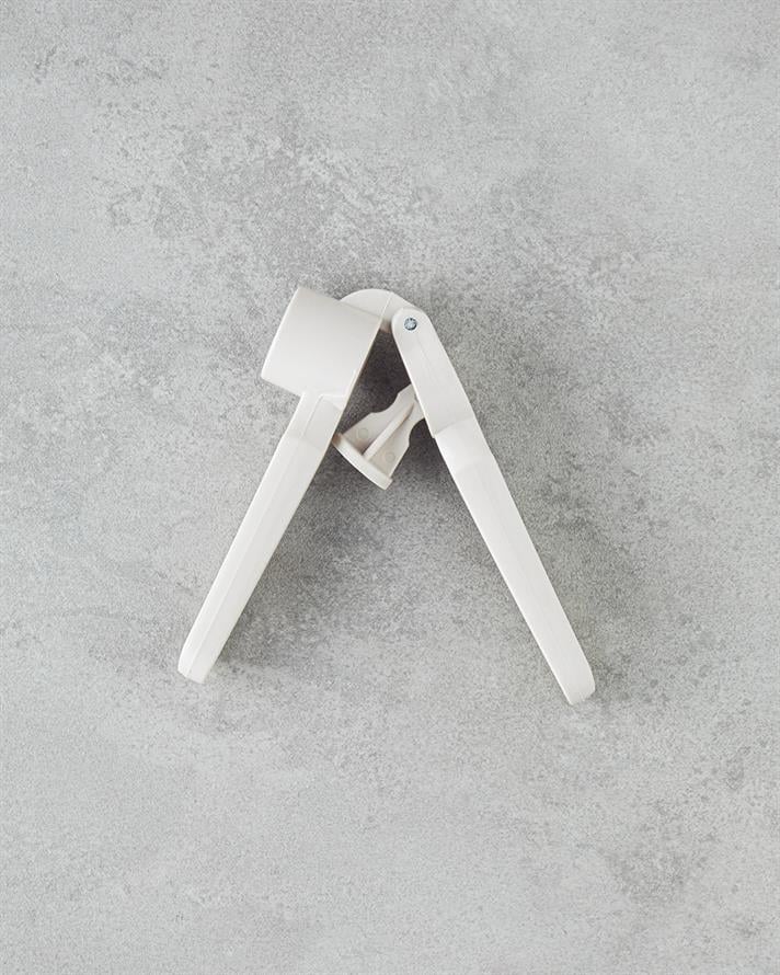 Ofelia Sarımsak Ezici Mutfak Gereci 14,5 cm Krem