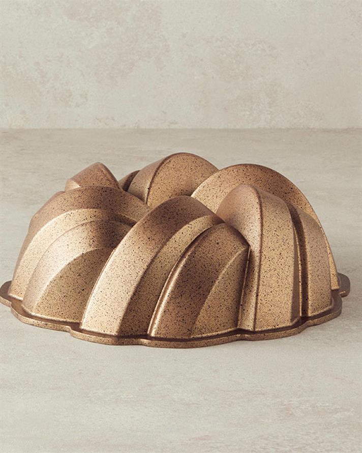 Patisserie Dream Döküm Kek Kalıbı 26 cm Gold