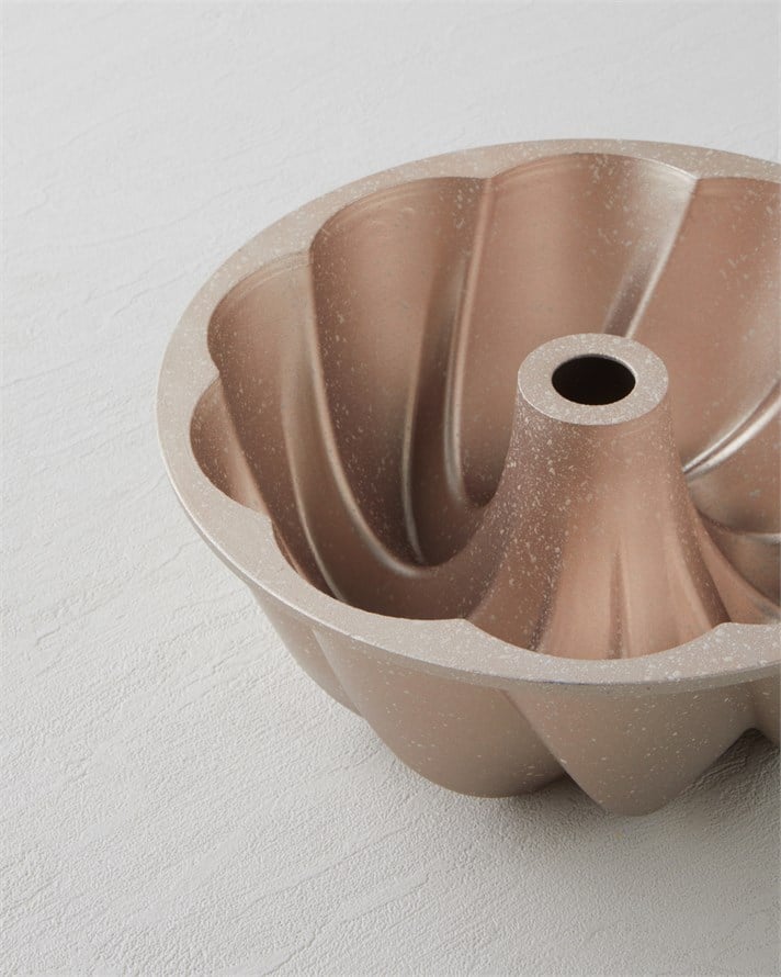 Patisserie Dream Premium Döküm Yuvarlak Kek Kalıbı 26 cm Şampanya