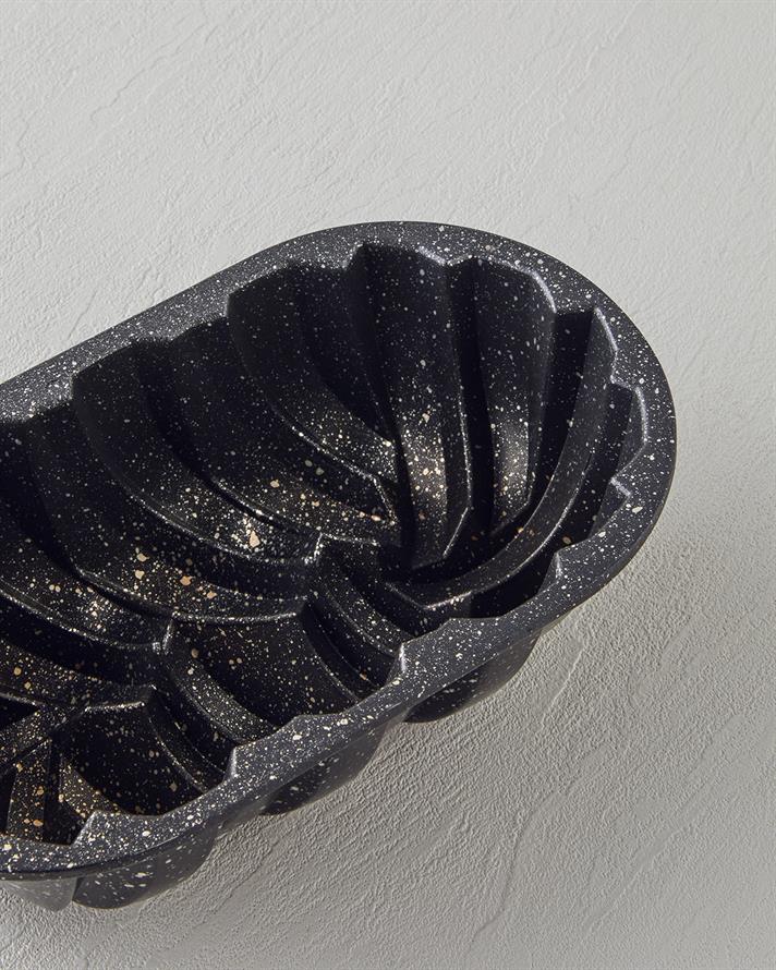 Patisserie Helix Premium Döküm Baton Kek Kalıbı 26 cm Siyah