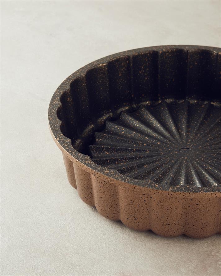 Patisserie Lena Döküm Kek Kalıbı 25 cm Gold