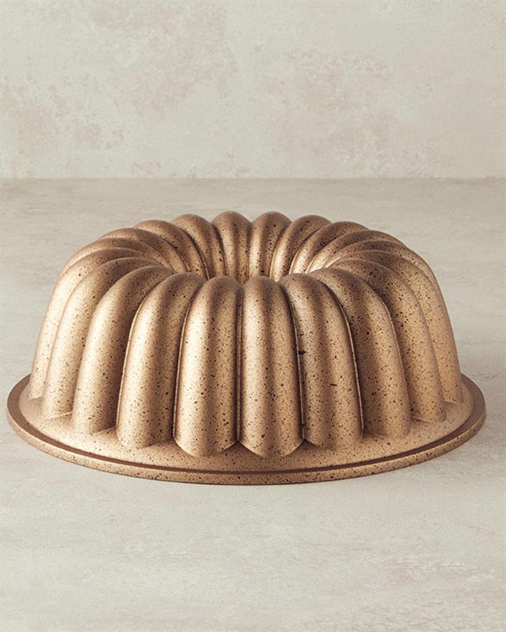 Patisserie Quinn Döküm Kek Kalıbı 25 cm Gold