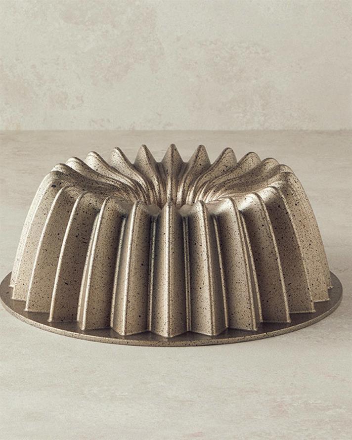 Patisserie Thin Döküm Kek Kalıbı 26 cm Gold-Silver