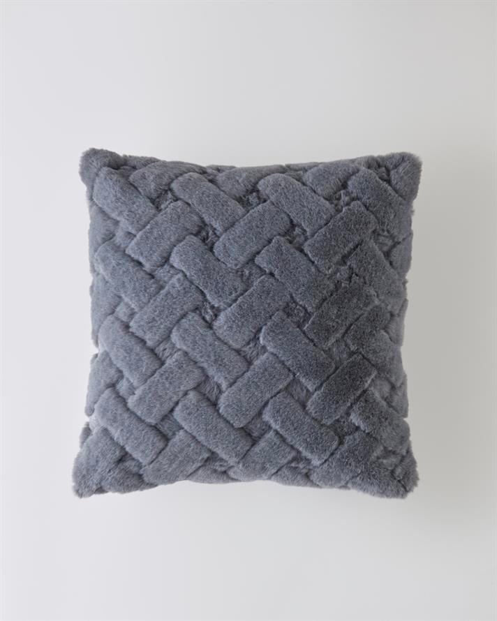 Peggy Pelüş Kırlent Kılıfı 45x45 cm Gri