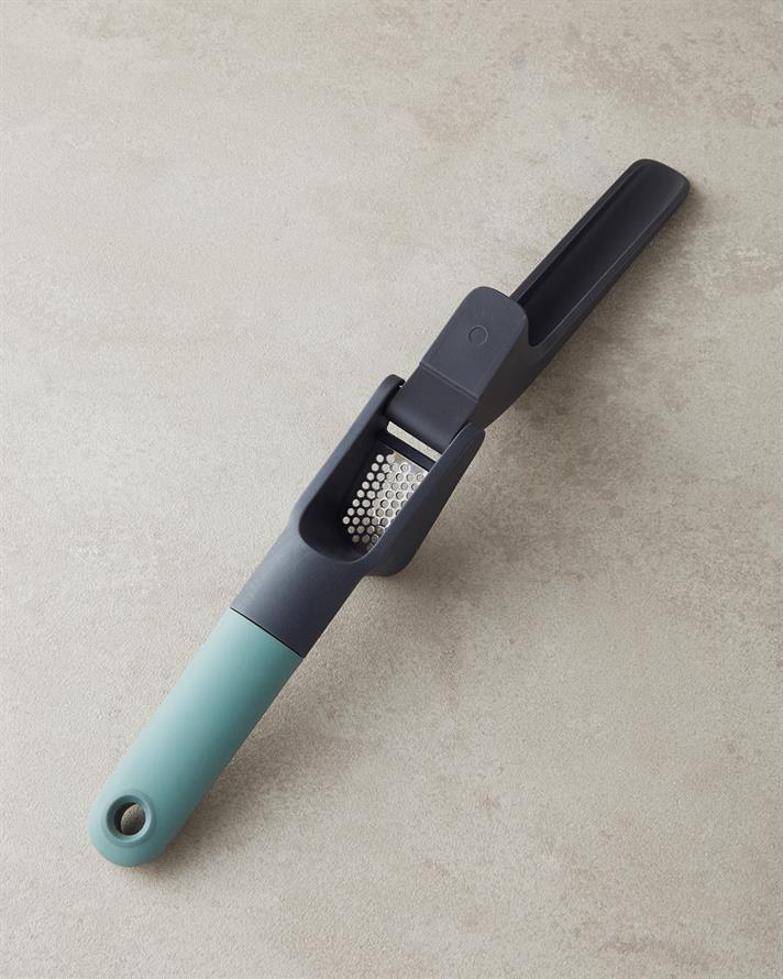 Pelle Paslanmaz Çelik Sarımsak Ezici 18 cm Yeşil