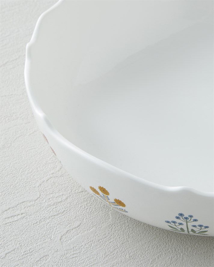 Petite New Bone China Kase 23 cm Renkli