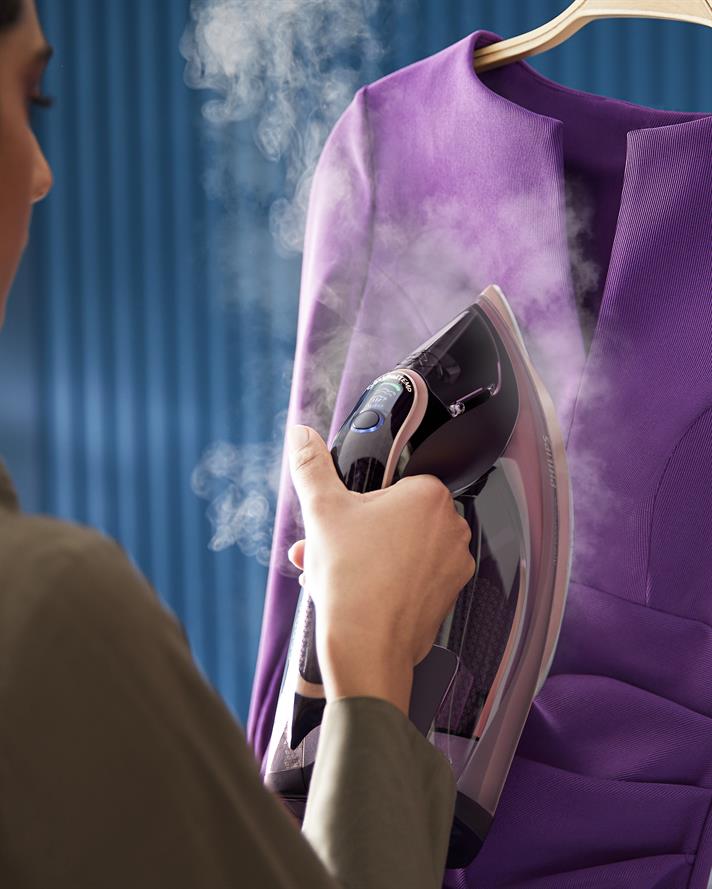 Philips Azur 8000 Serisi 3000W DST8040/30 Buharlı Ütü Mor