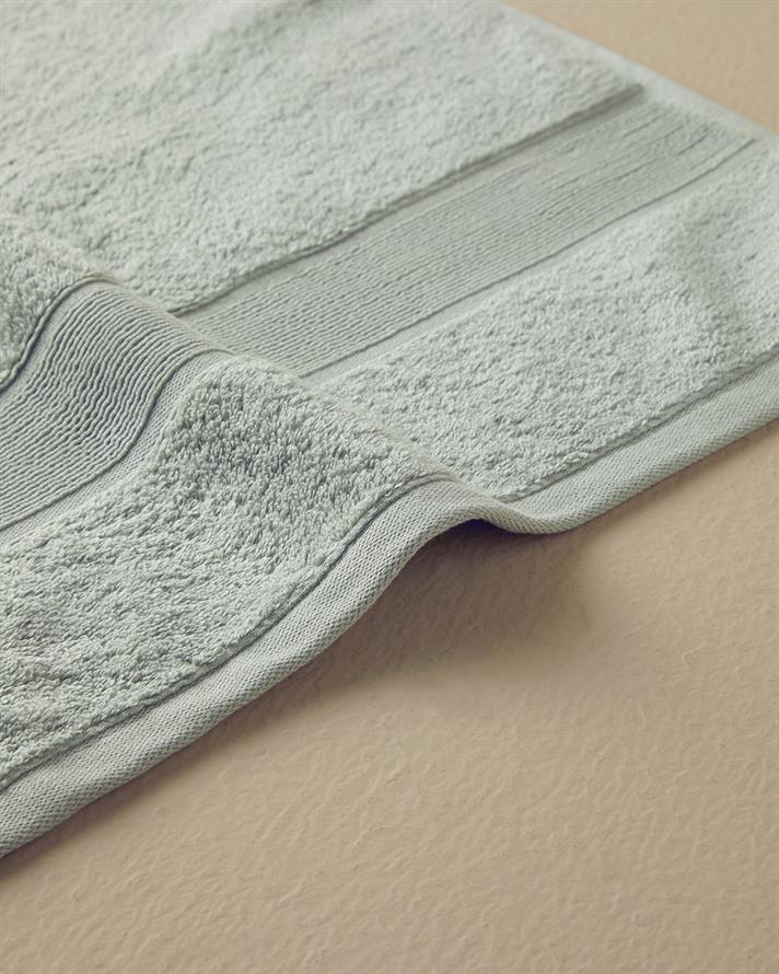 Poffy Soft-Premium Pamuklu Banyo Havlusu 70x140 cm Su Yeşili