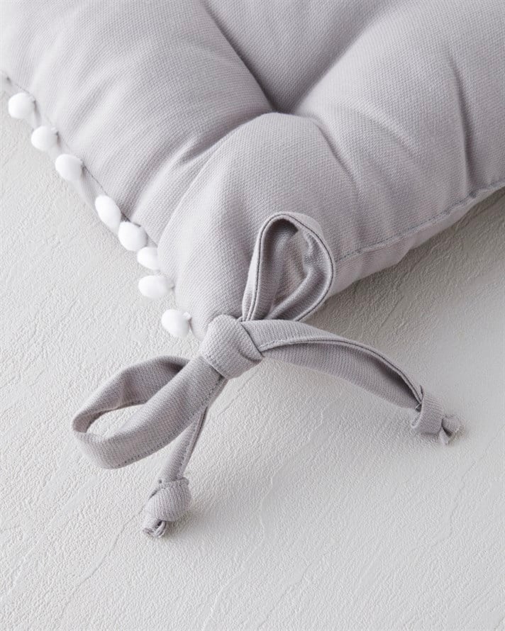 Ponponlu Sandalye Minderi 40x40 cm Antrasit