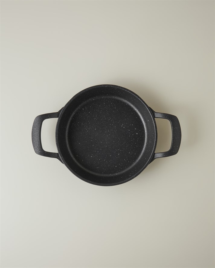 Prime Maestro Premium Döküm Sahan 18 cm Siyah