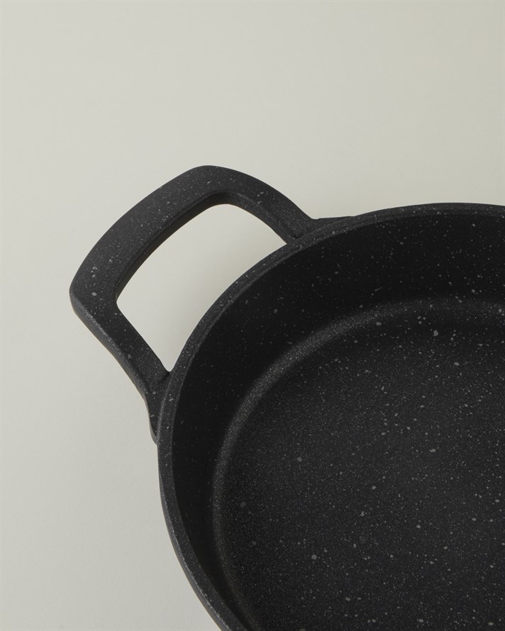 Prime Maestro Premium Döküm Sahan 18 cm Siyah