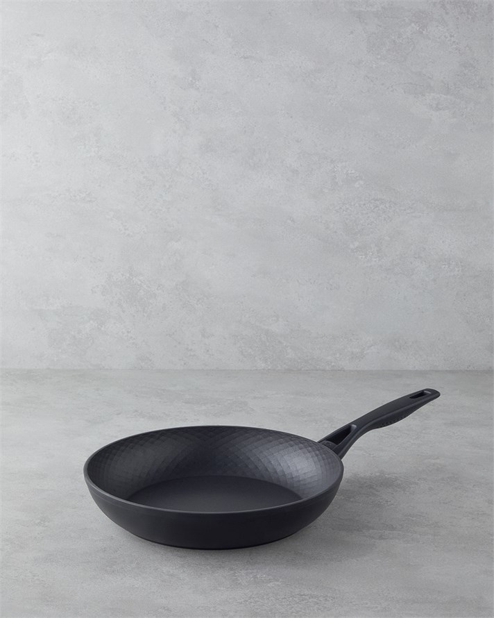 Pro Grade İndüksiyon Tabanlı Tava 28 cm Siyah