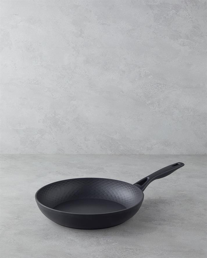 Pro Grade Premium İndüksiyon Tabanlı Tava Siyah