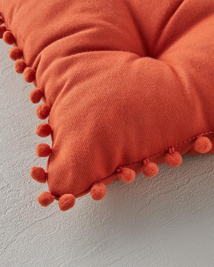 Puff Ponponlu Tekli Sandalye Minderi 40x40 cm Kiremit