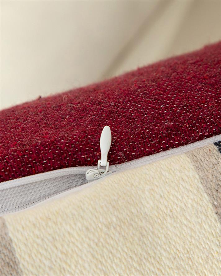 Raina Dokuma Kırlent Kılıfı Lacivert