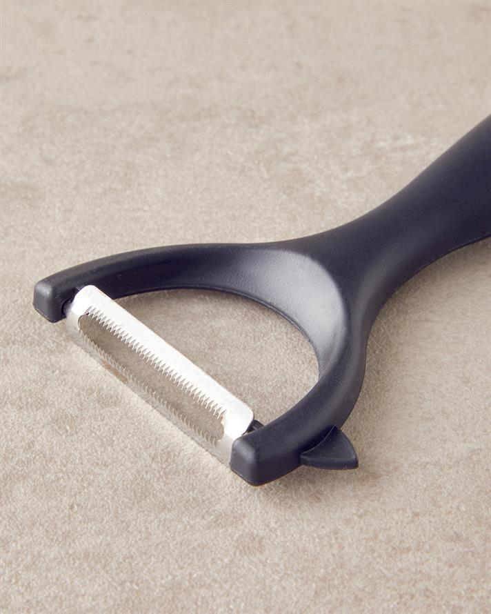 Rita Paslanmaz Çelik Soyacak 13 cm Siyah