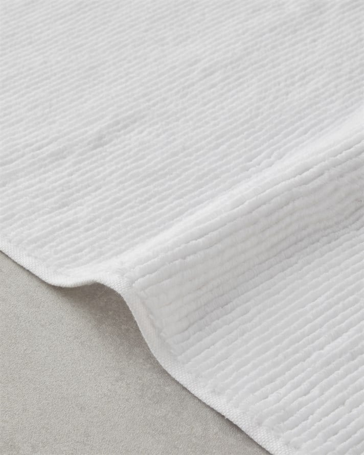 Rosita Microcotton Pamuklu Banyo Havlusu 90x150 cm Beyaz