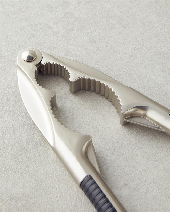 Rowena Metal Ceviz ve Fındık Kıracağı Mutfak Gereci 17 cm Siyah