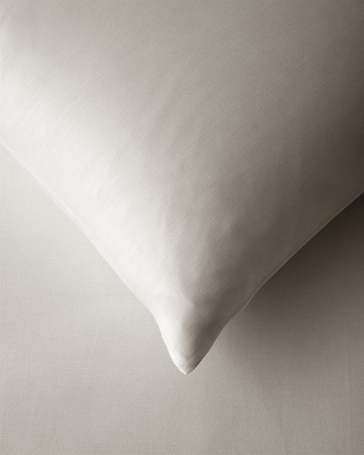 Serenity Bambu Saten Çift Kişilik Çarşaflı Nevresim Takımı 200x220 cm Bej